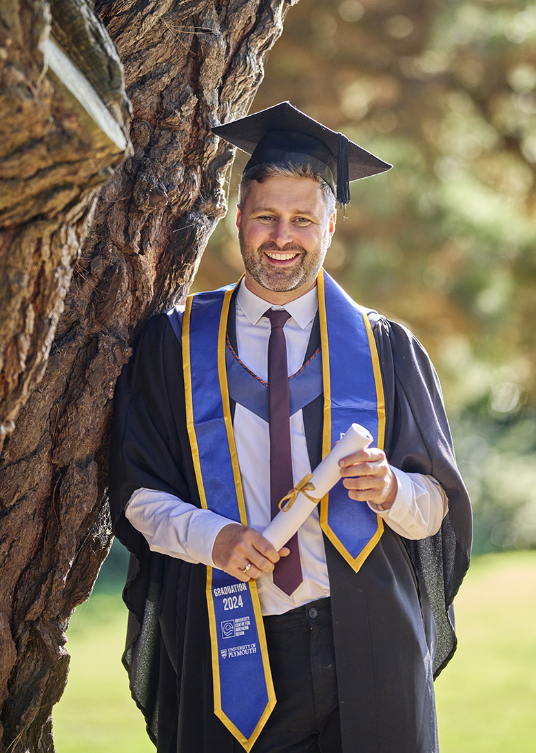 Photo by Guy Harrop. Pic of Petroc graduation 24

image copyright guy harrop
info@guyharrop.com
07866 464282